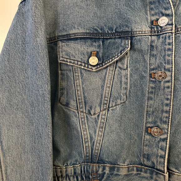Zara Women's Cropped Blue Jean Jacket - Picture 4 of 5